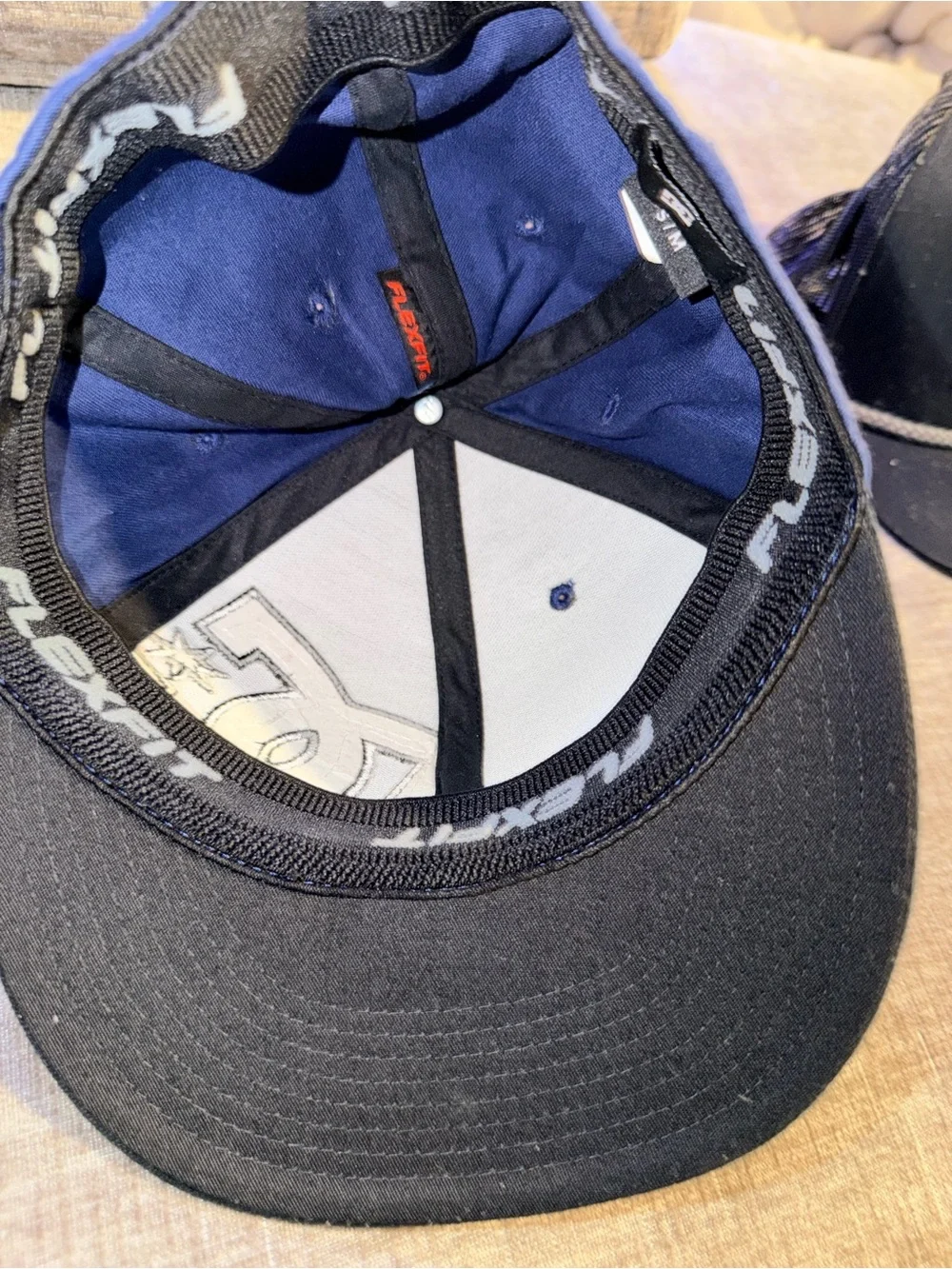 Dc Hat size S/M